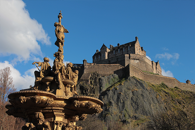 Edinburgh-Castle_2.png